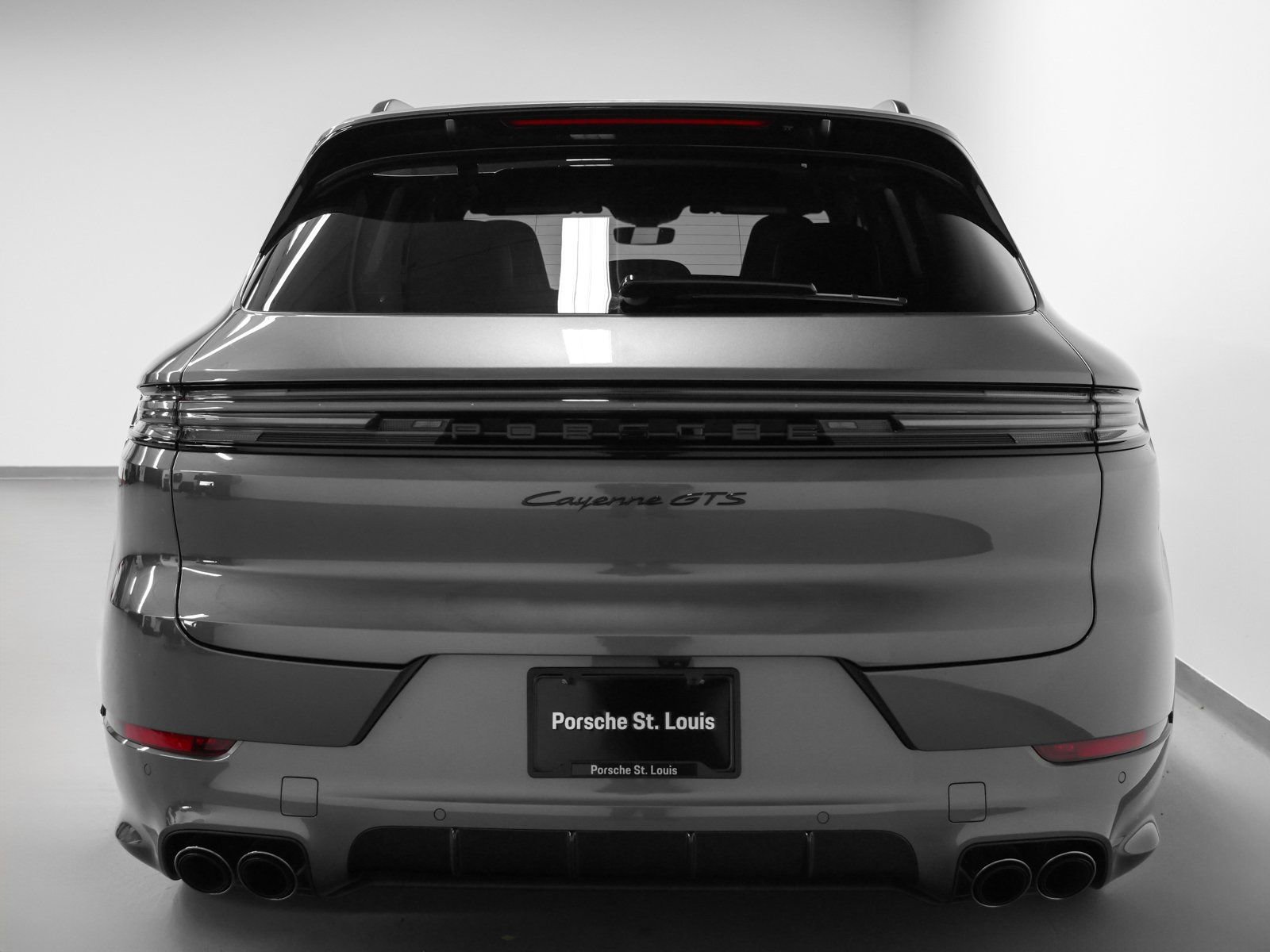 New 2026 Porsche Cayenne GTS image 11