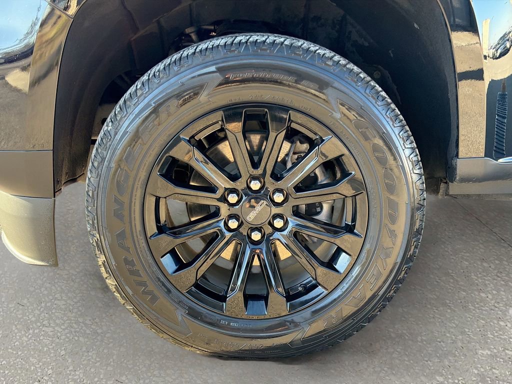 Used 2022 GMC Canyon Elevation w/ Elevation Premium Package image 11