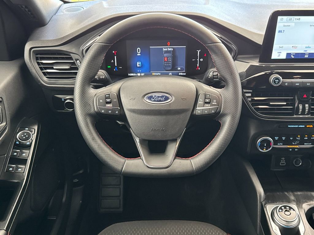 Used 2025 Ford Escape ST-Line AWD/4WD image 13