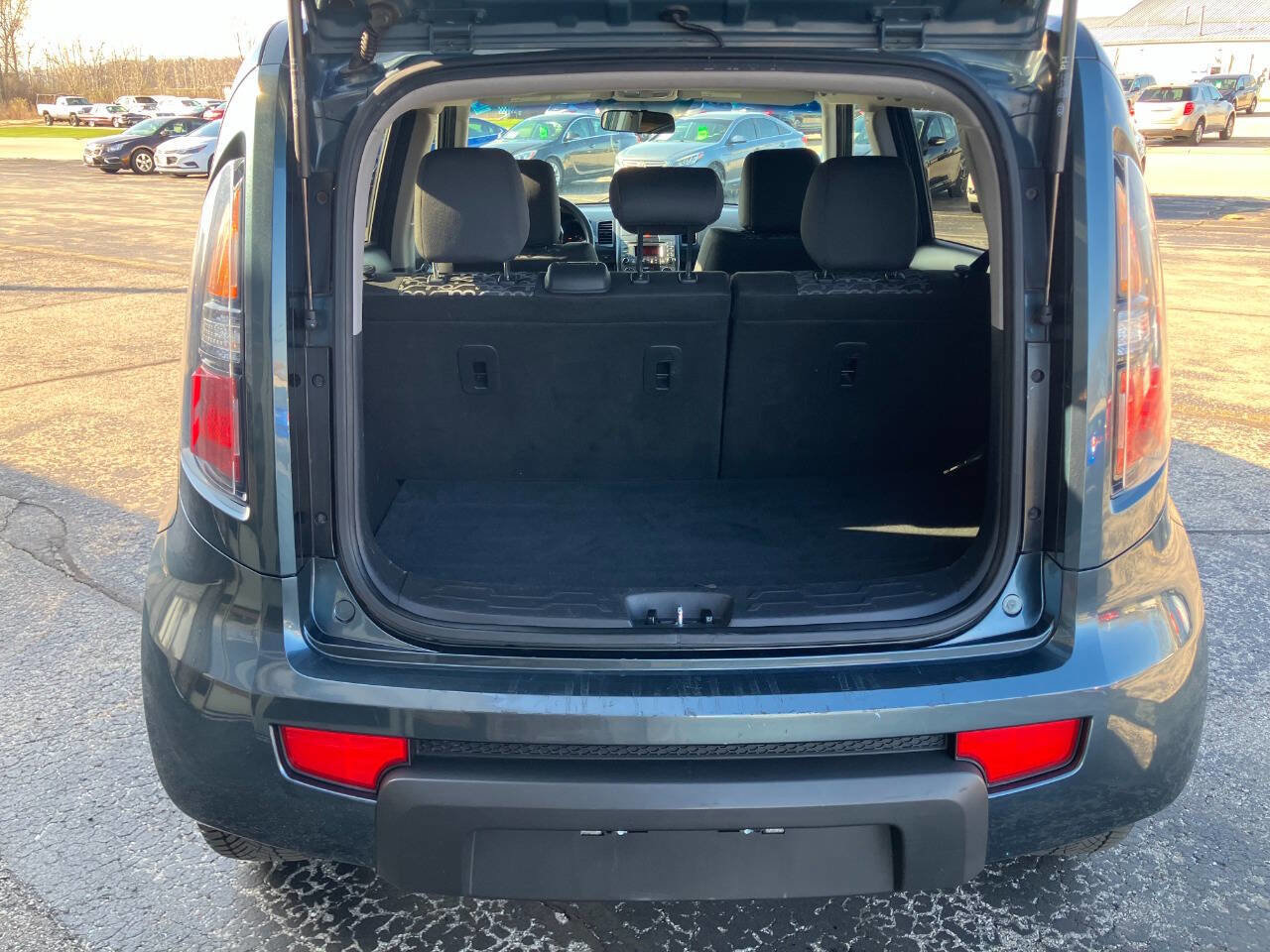 Used 2011 Kia Soul + FWD image 20