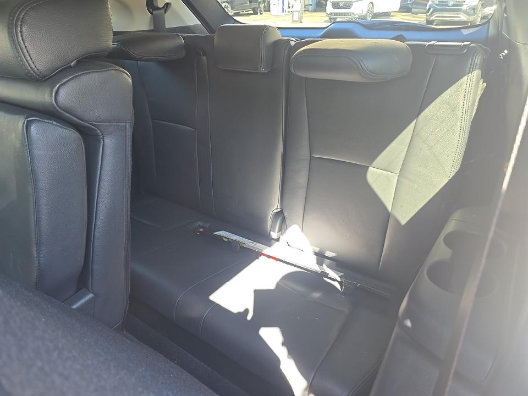 Used 2022 Toyota Highlander L FWD image 7