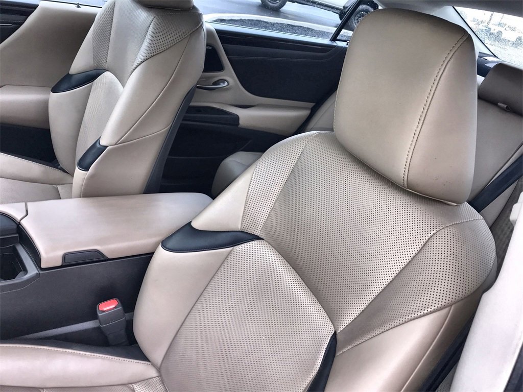 Used 2019 Lexus ES 350 image 11