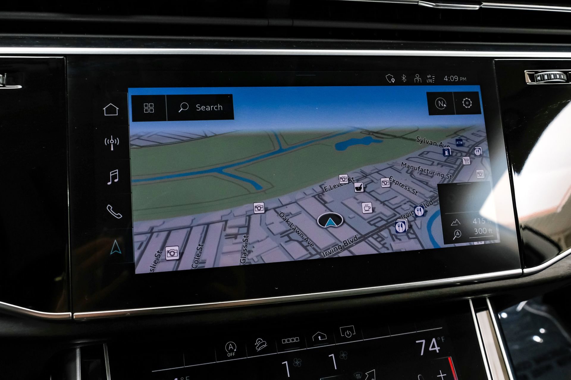 Used 2023 Audi Q8 Premium Plus w/ Premium Plus Package image 26