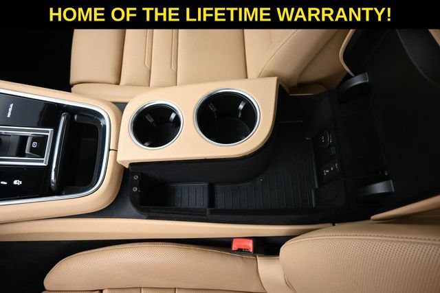 Used 2017 Porsche Panamera 4 AWD/4WD image 32