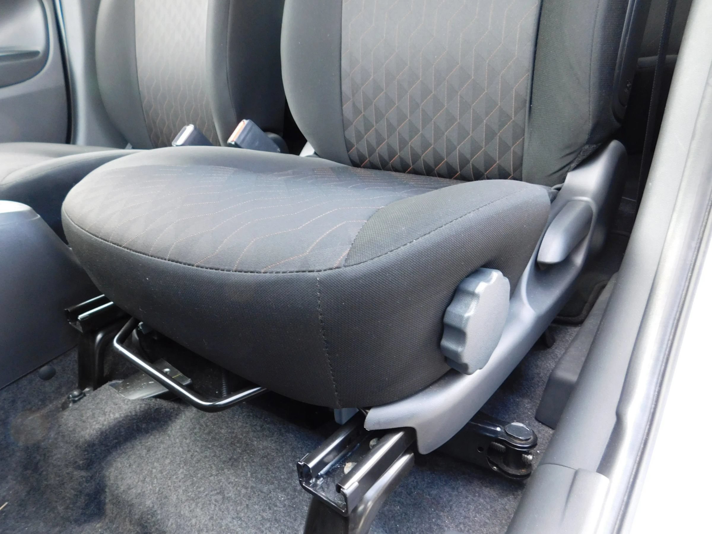 Used 2024 Mitsubishi Mirage ES FWD image 14