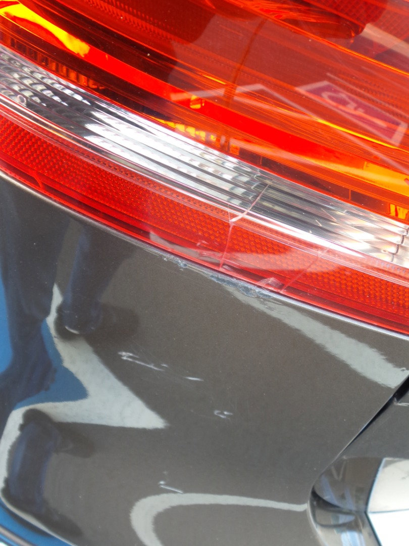 Used 2013 Volkswagen Touareg VR6 image 48