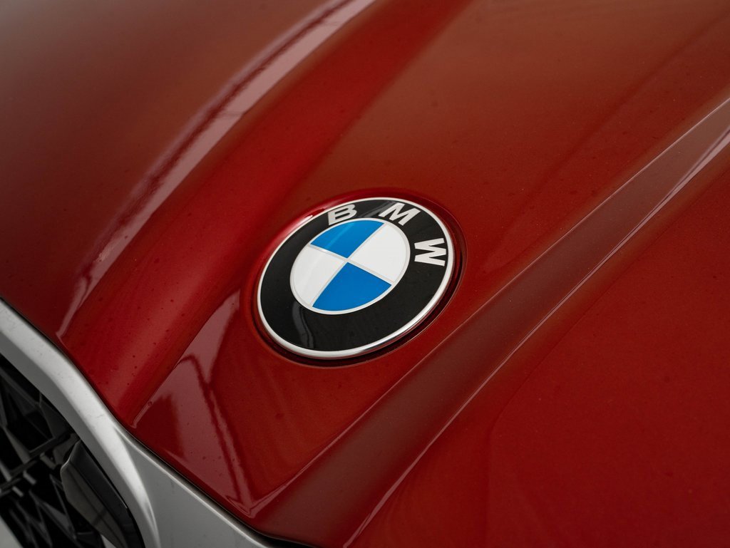 New 2026 BMW X2 xDrive28i w/ Convenience Package image 3