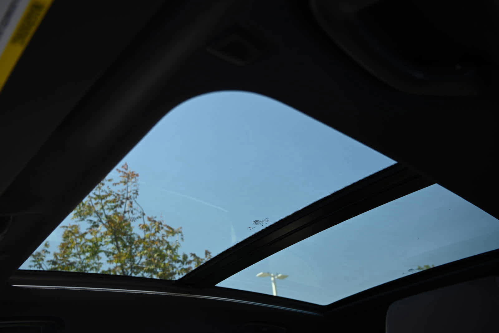 Used 2024 BMW X1 xDrive28i w/ Premium Package image 10