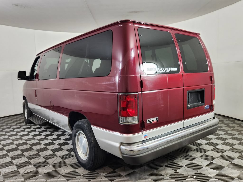 Used 2003 Ford E-150 and Econoline 150 Wagon RWD image 5