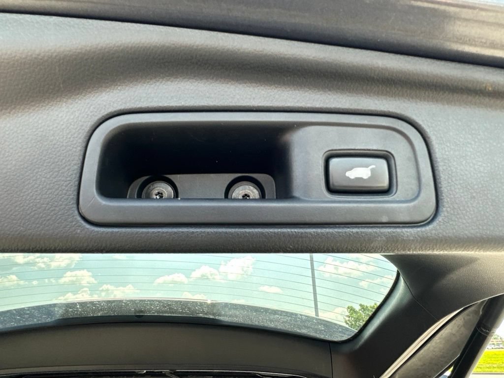 Used 2016 Honda Pilot EX-L image 11