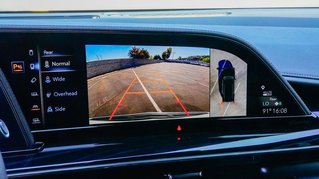 Certified 2024 Cadillac Escalade Sport w/ LPO, ONYX Package image 26