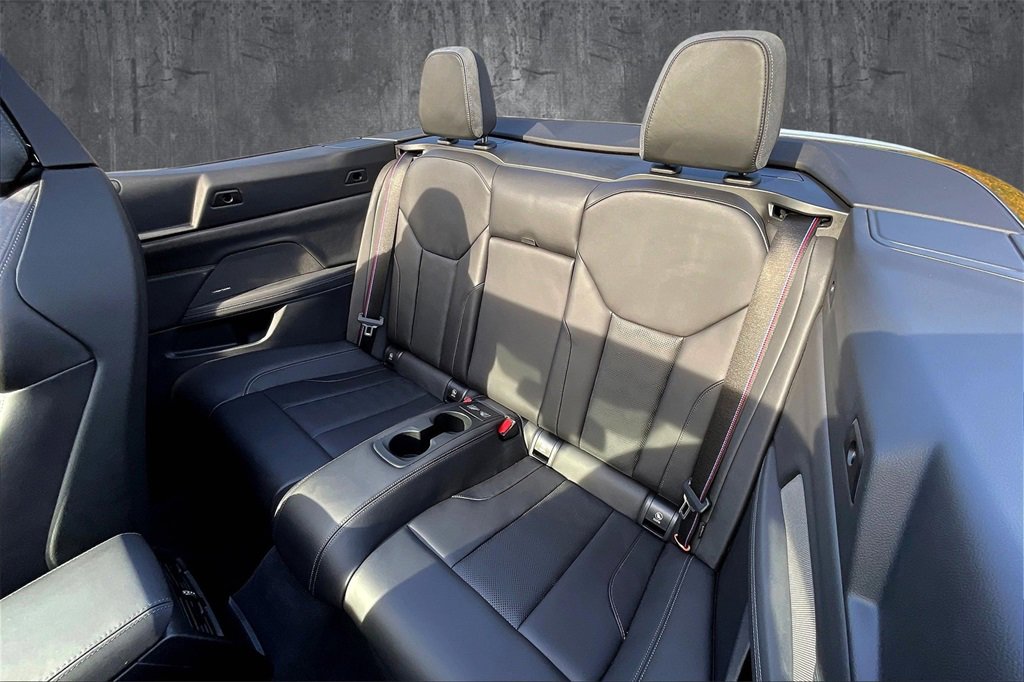 Used 2026 BMW M4 xDrive Competition w/ Executive Package image 19