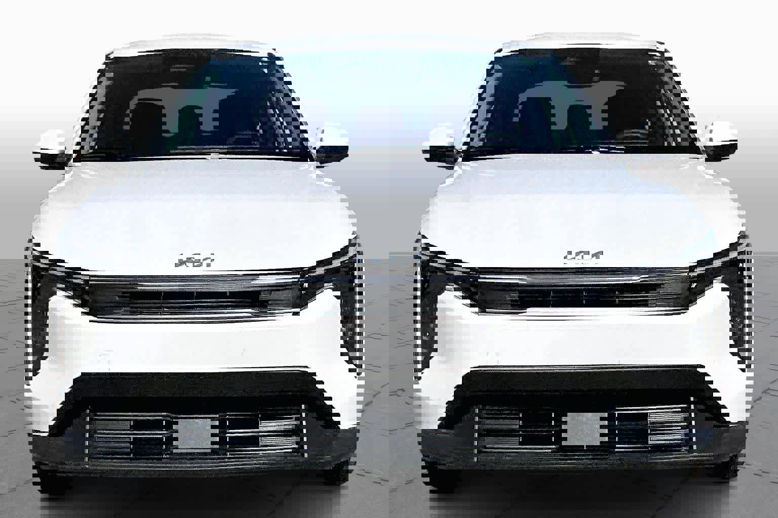 Used 2025 Kia K4 LXS image 4