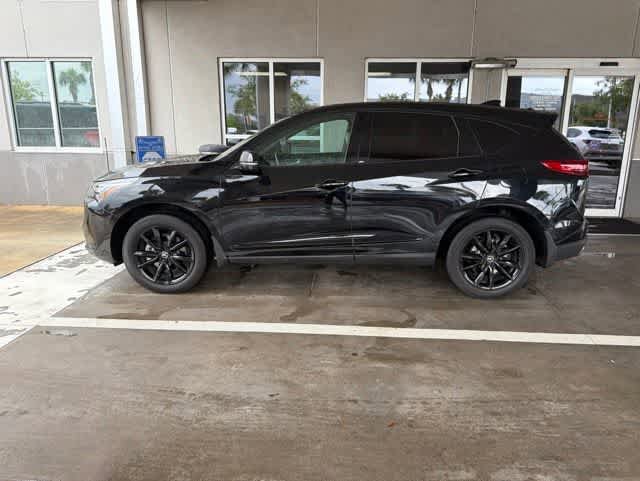 Used 2025 Acura RDX SH-AWD image 13