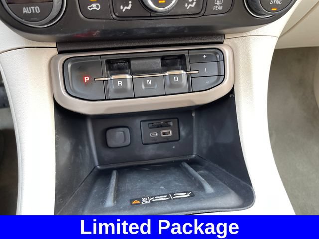 Used 2023 GMC Acadia Denali AWD/4WD image 24