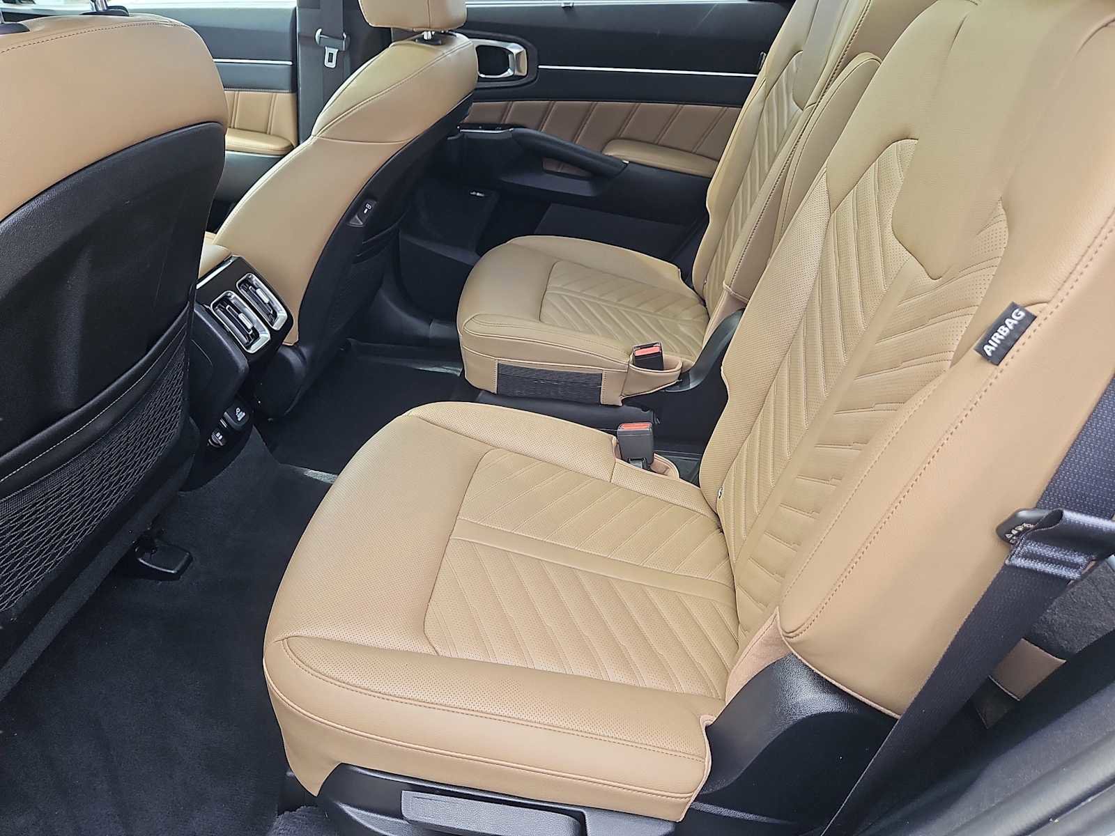 Used 2024 Kia Sorento SX Prestige w/ Olive Brown Leather Package image 35