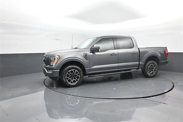 Certified 2022 Ford F150 XLT w/ Equipment Group 302A High image 4