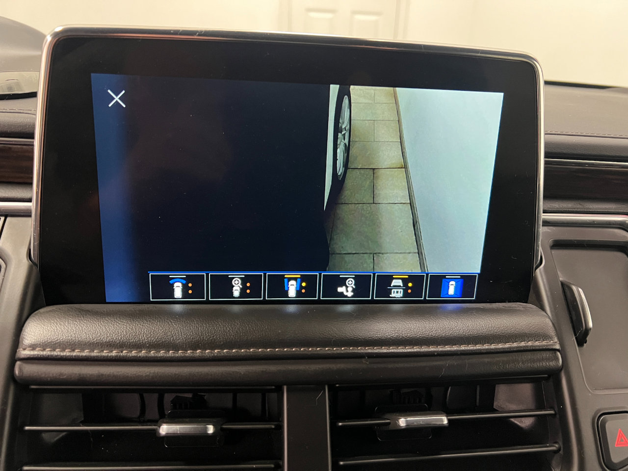 Used 2024 Chevrolet Tahoe High Country image 51