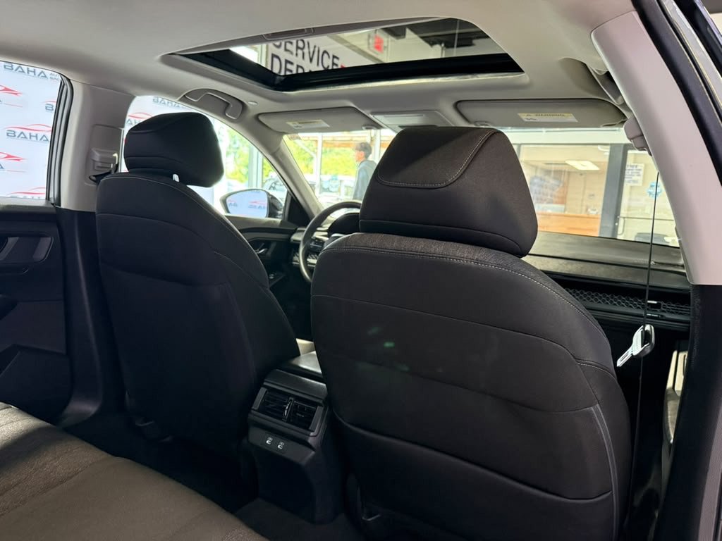 Used 2025 Honda Accord SE image 41