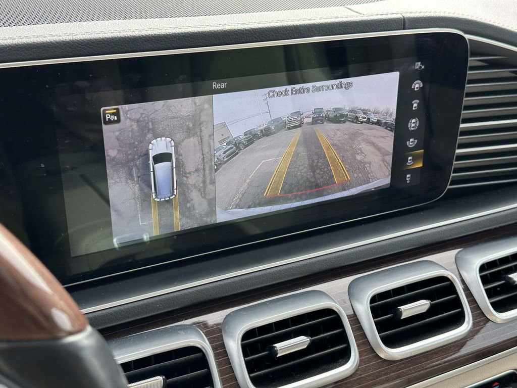 Used 2021 Mercedes-Benz GLS 450 4MATIC image 28