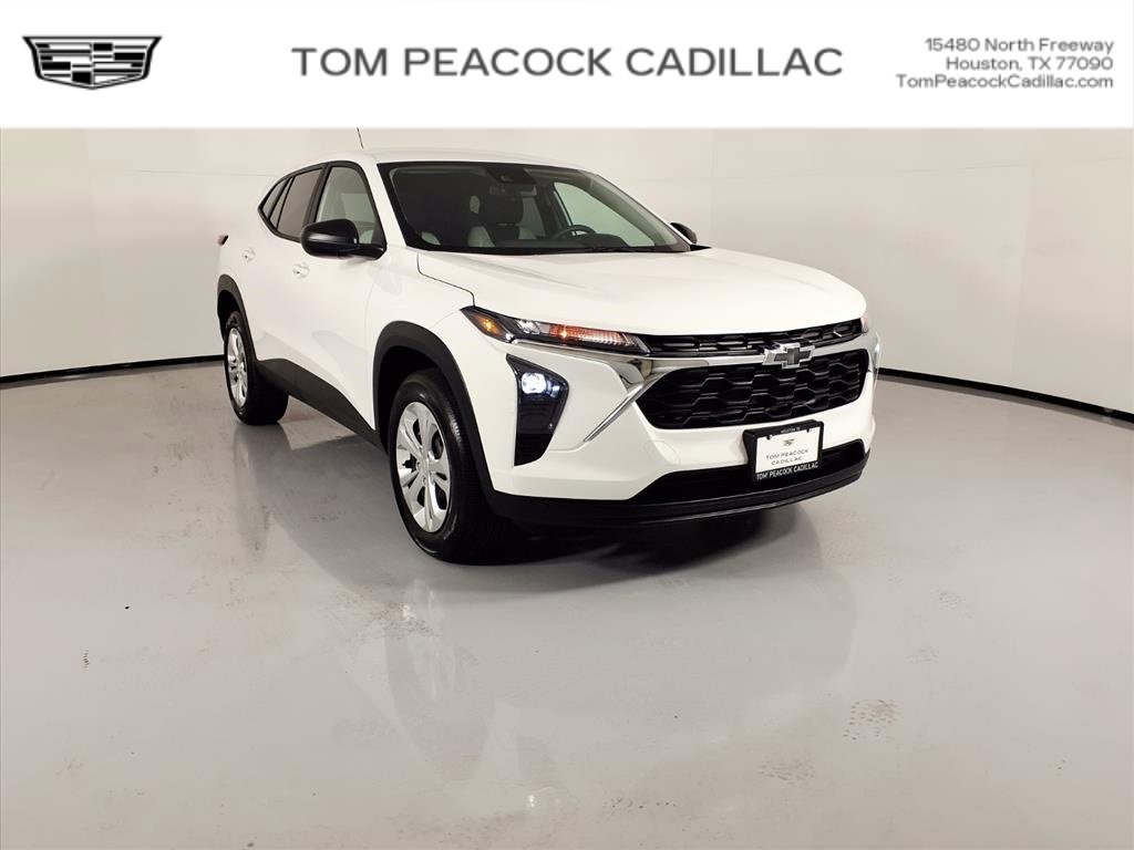Used 2025 Chevrolet Trax LS