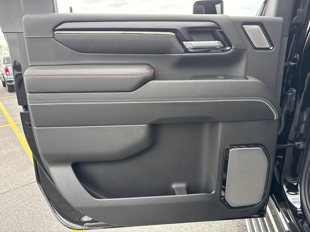 New 2026 GMC Sierra 2500 AT4X AWD/4WD image 33