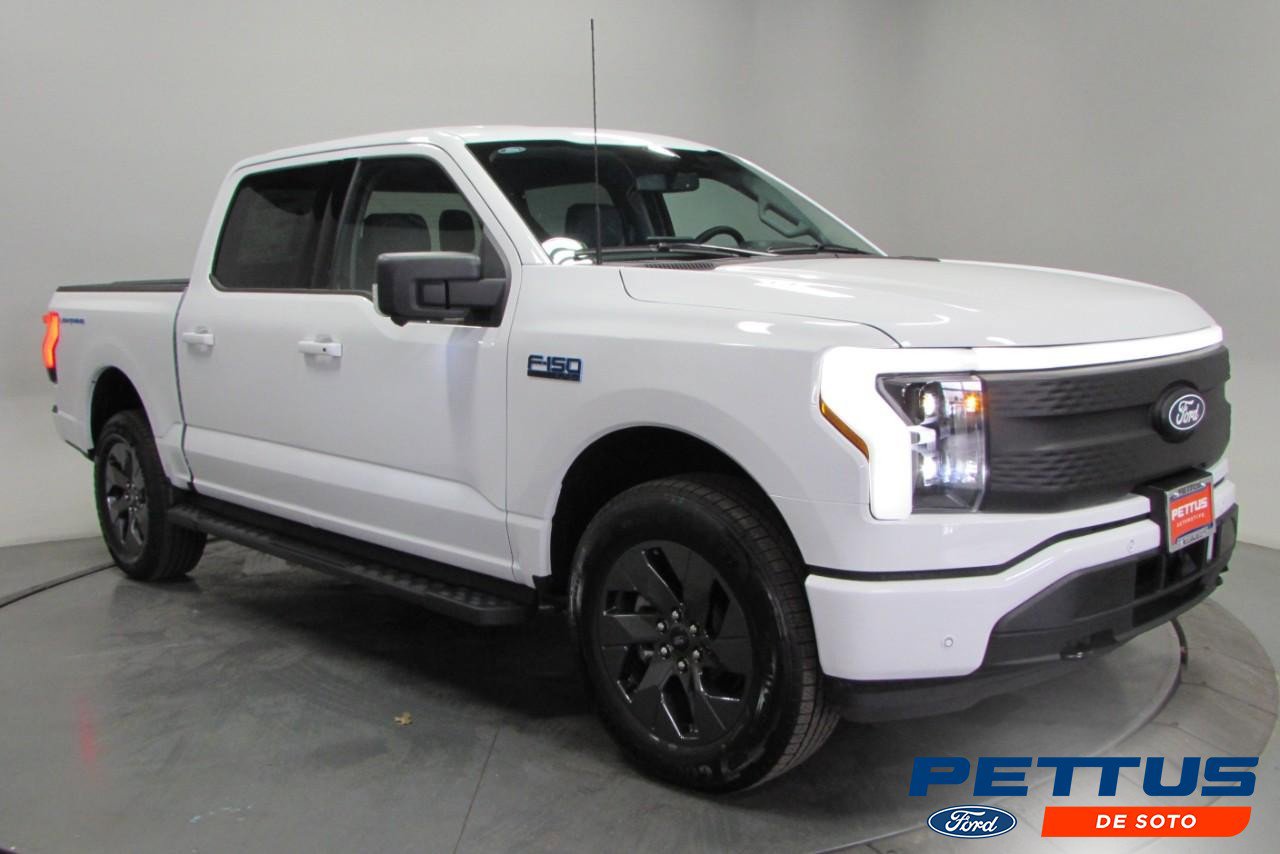 New 2025 Ford F150 Lightning Flash