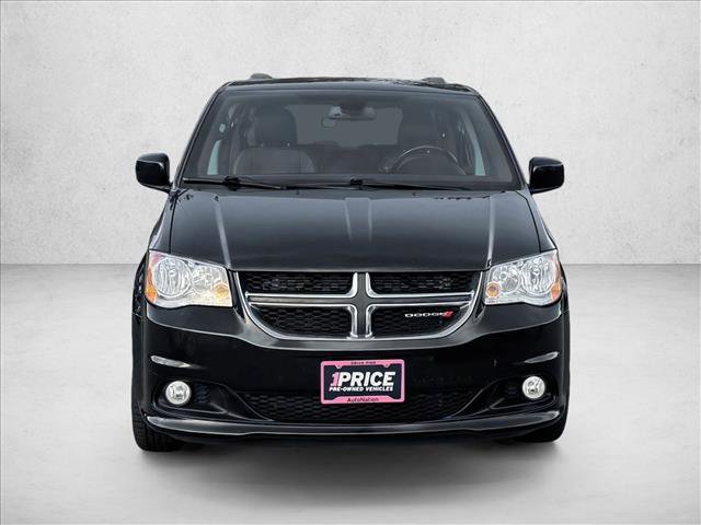 Used 2019 Dodge Grand Caravan SXT image 2