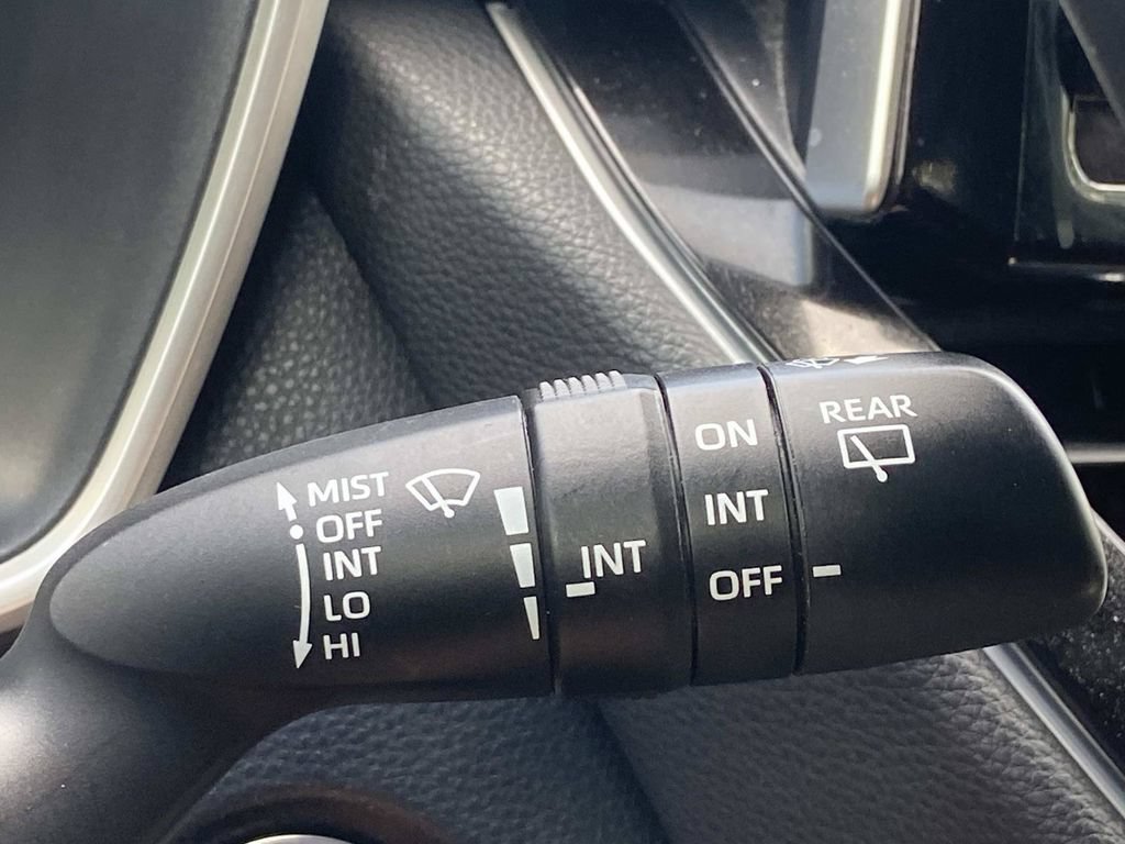 Used 2024 Toyota Corolla SE FWD image 30