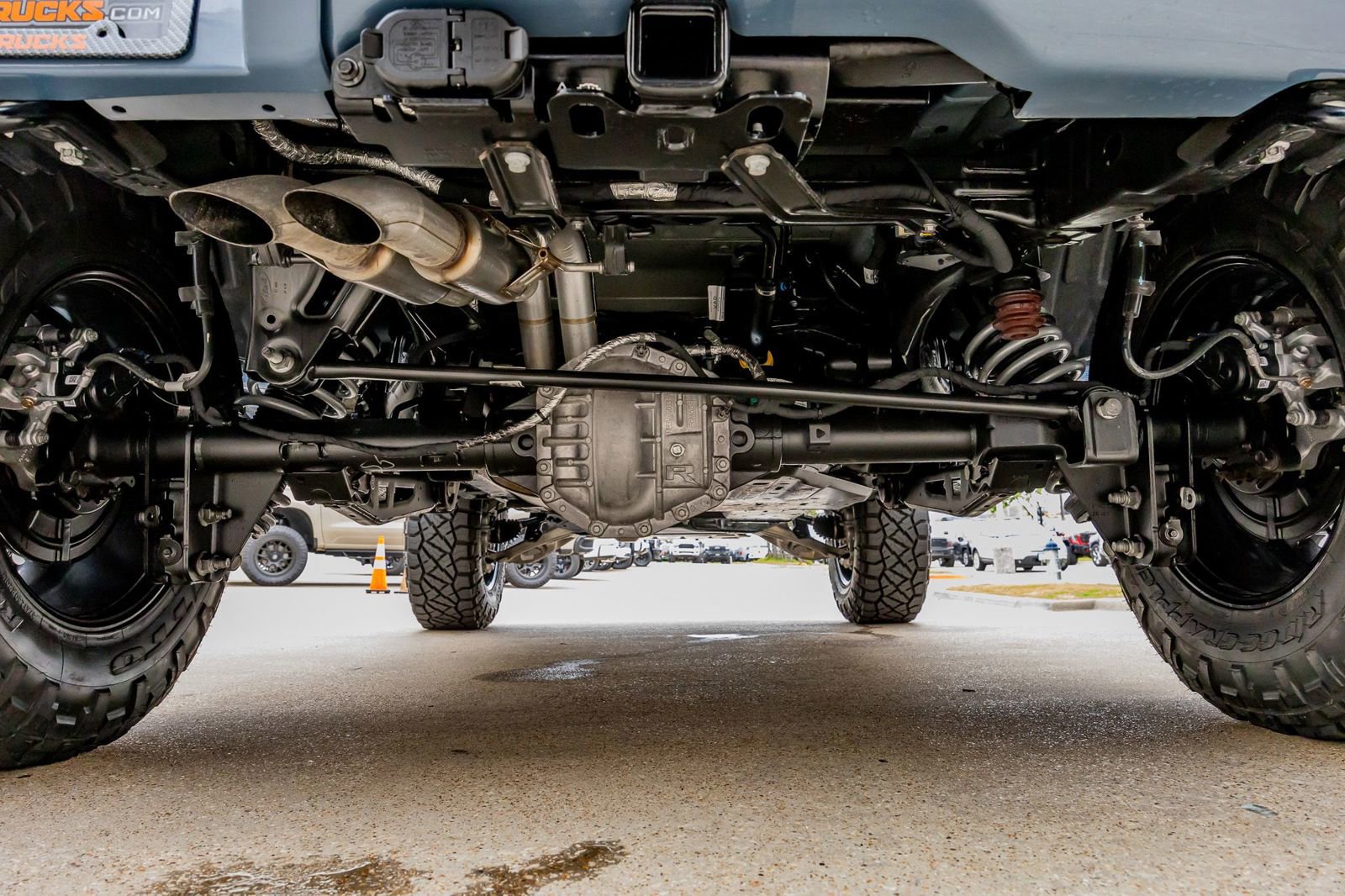 Used 2024 Ford Bronco Raptor w/ Interior Carbon Fiber Pack 6 image 16