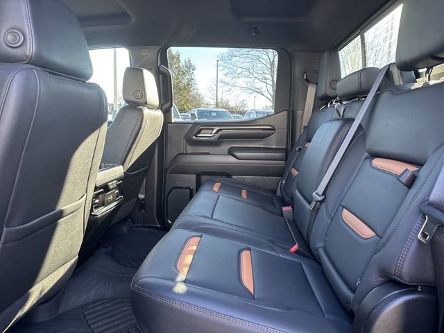 Used 2024 GMC Sierra 1500 AT4 w/ AT4 Premium Package AWD/4WD image 16