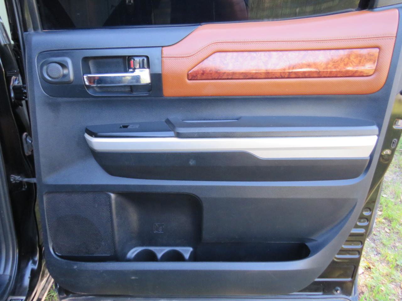 Used 2014 Toyota Tundra 1794 Edition image 22