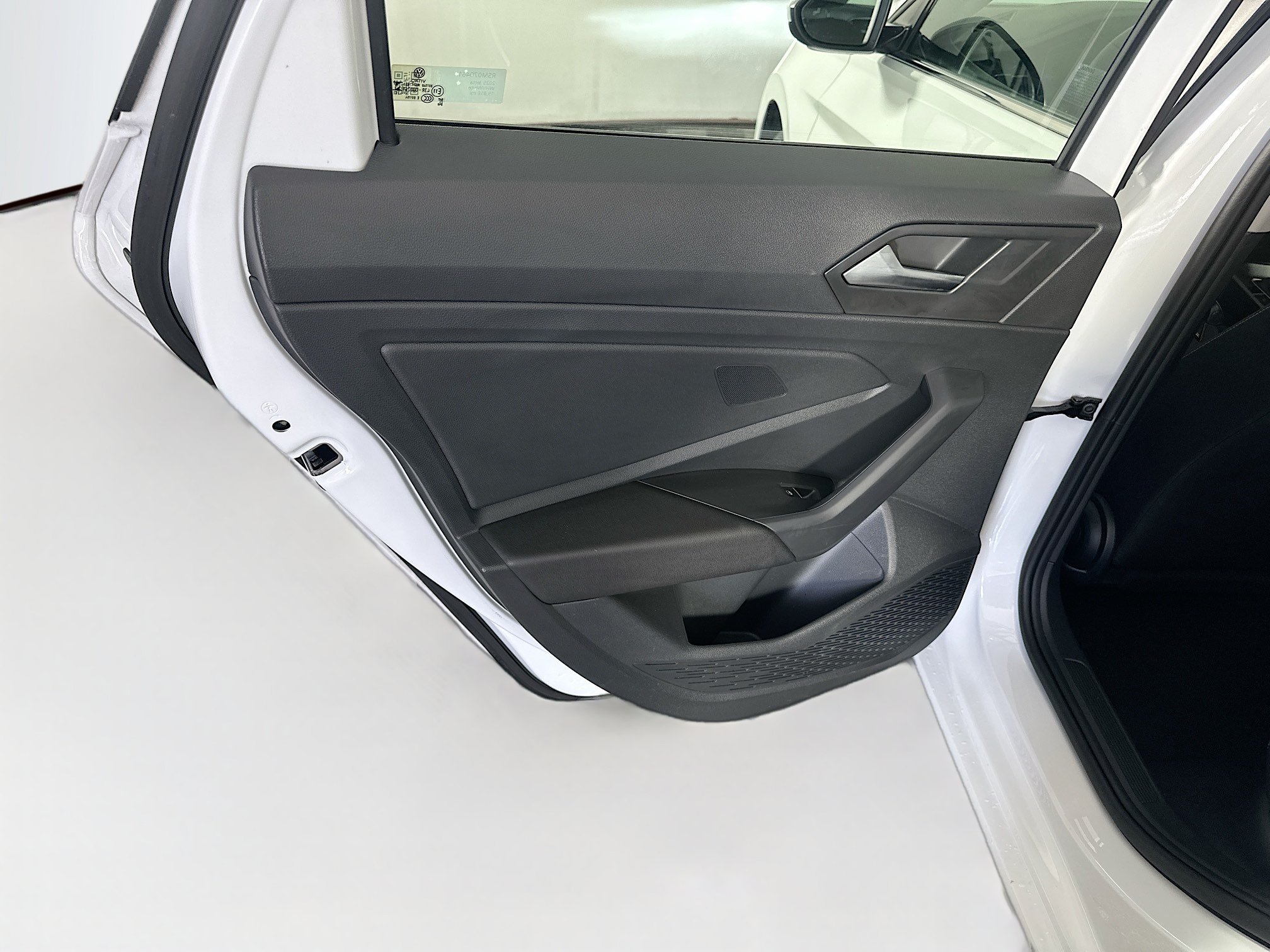 Used 2025 Volkswagen Jetta S FWD image 25