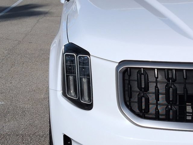 Used 2025 Kia Telluride LX FWD image 10