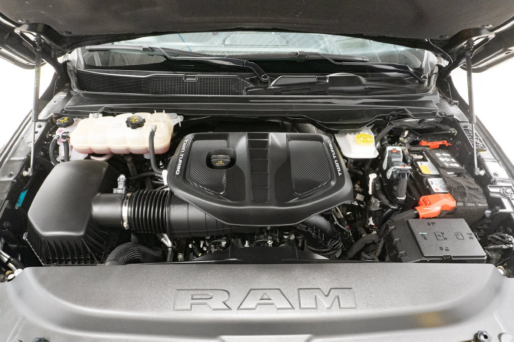 Used 2025 RAM 1500 Tungsten w/ Bed Utility Group AWD/4WD image 4
