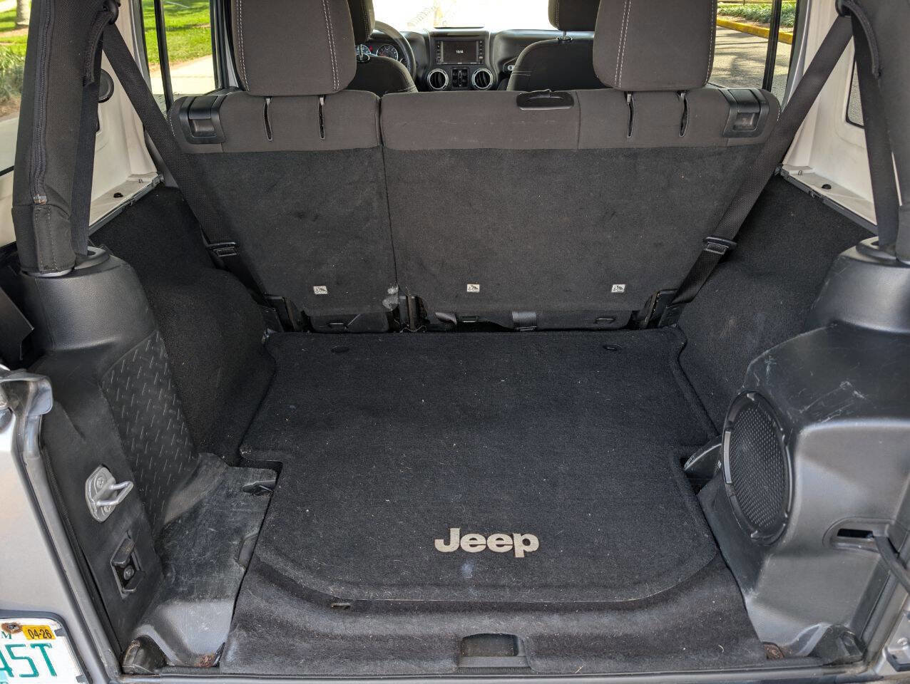 Used 2014 Jeep Wrangler Unlimited Sahara w/ Connectivity Group image 24