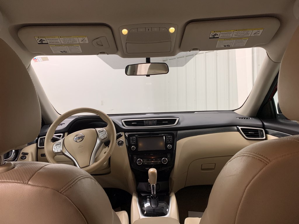 Used 2015 Nissan Rogue SL FWD image 20