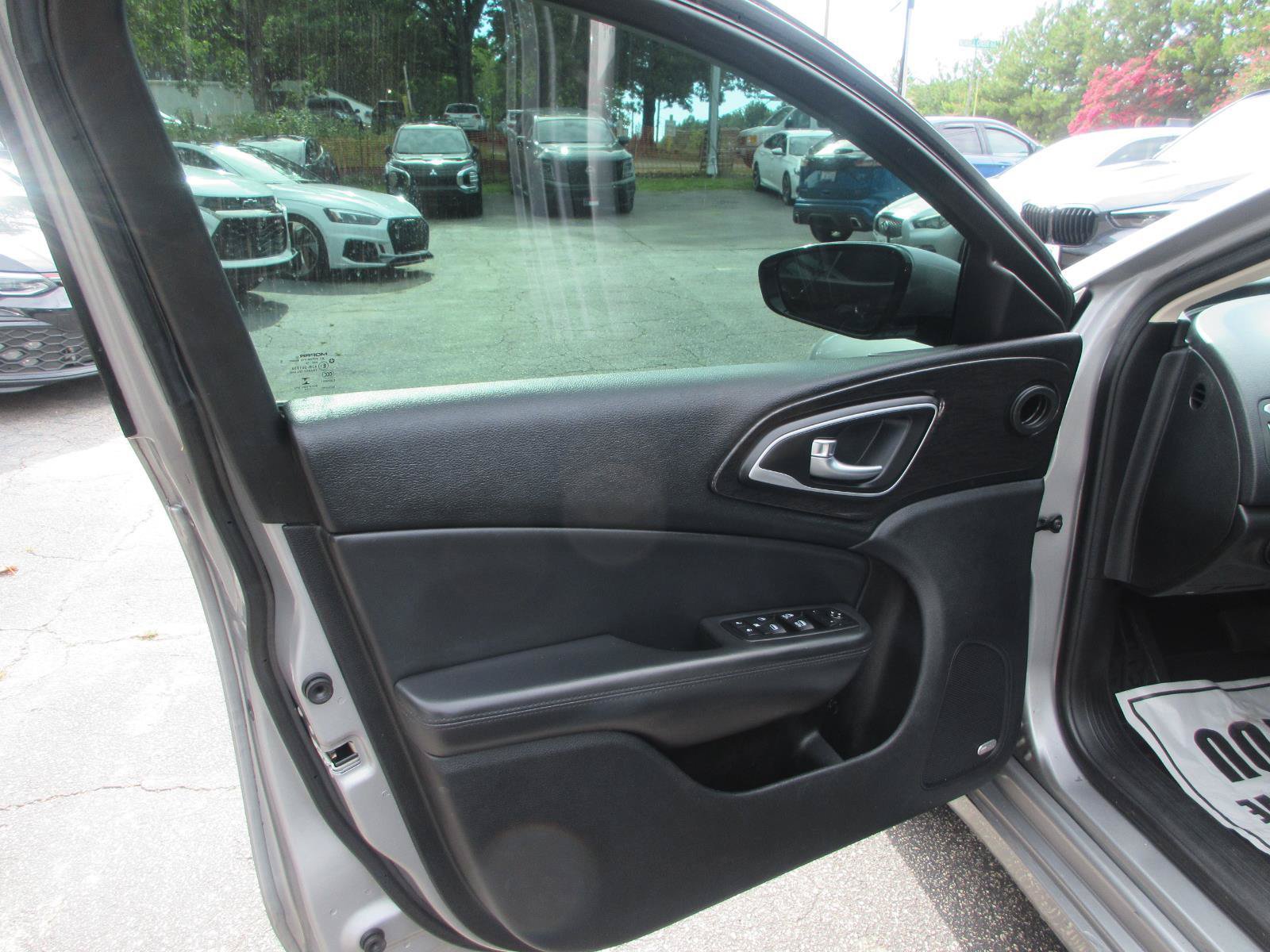 Used 2015 Chrysler 200 C w/ Navigation & Sound Group I FWD image 11