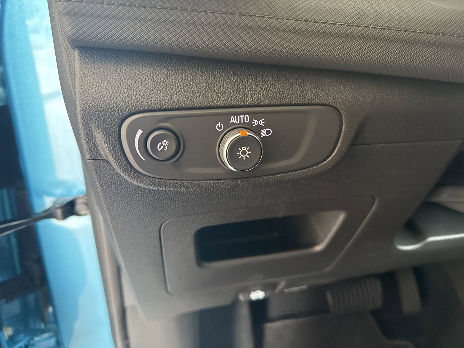 New 2026 Chevrolet TrailBlazer LT w/ LT Cold Weather Package image 16