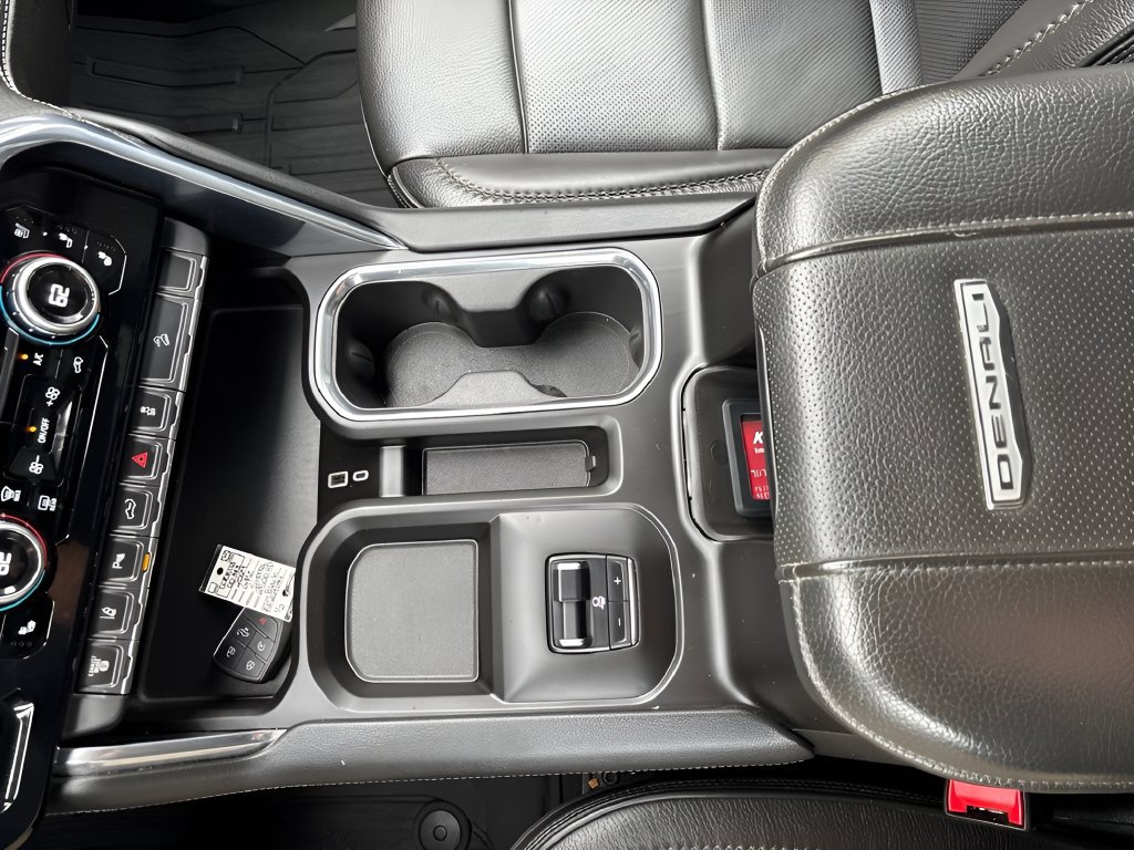 Used 2024 GMC Sierra 2500 Denali AWD/4WD image 20