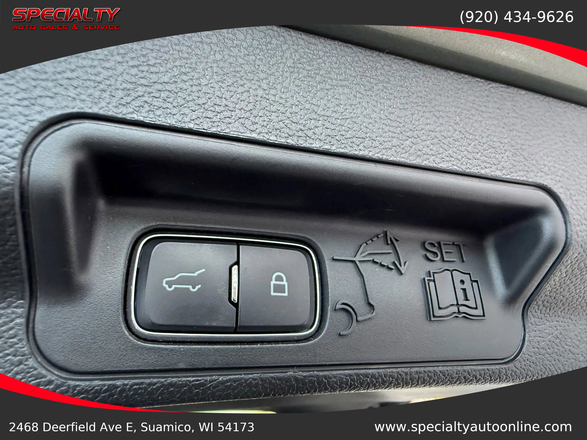 Used 2020 Ford Explorer XLT w/ Equipment Group 202A image 29