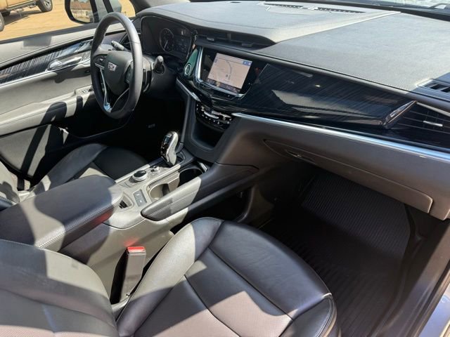 Used 2025 Cadillac XT6 Premium Luxury image 30