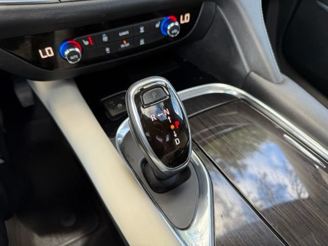 Used 2019 Buick Enclave Essence AWD/4WD image 20