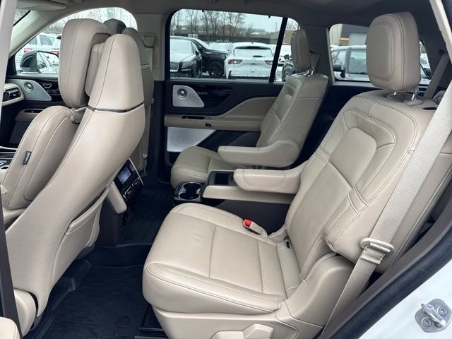 Certified 2023 Lincoln Aviator Reserve w/ Equipment Group 201A image 30