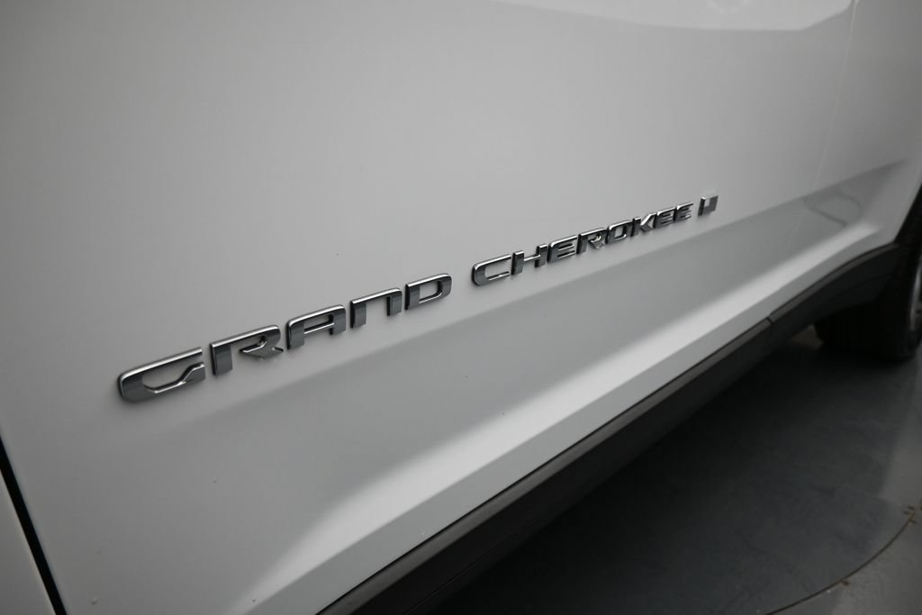 Used 2021 Jeep Grand Cherokee L Limited w/ Trailer Tow Group (B) AWD/4WD image 9