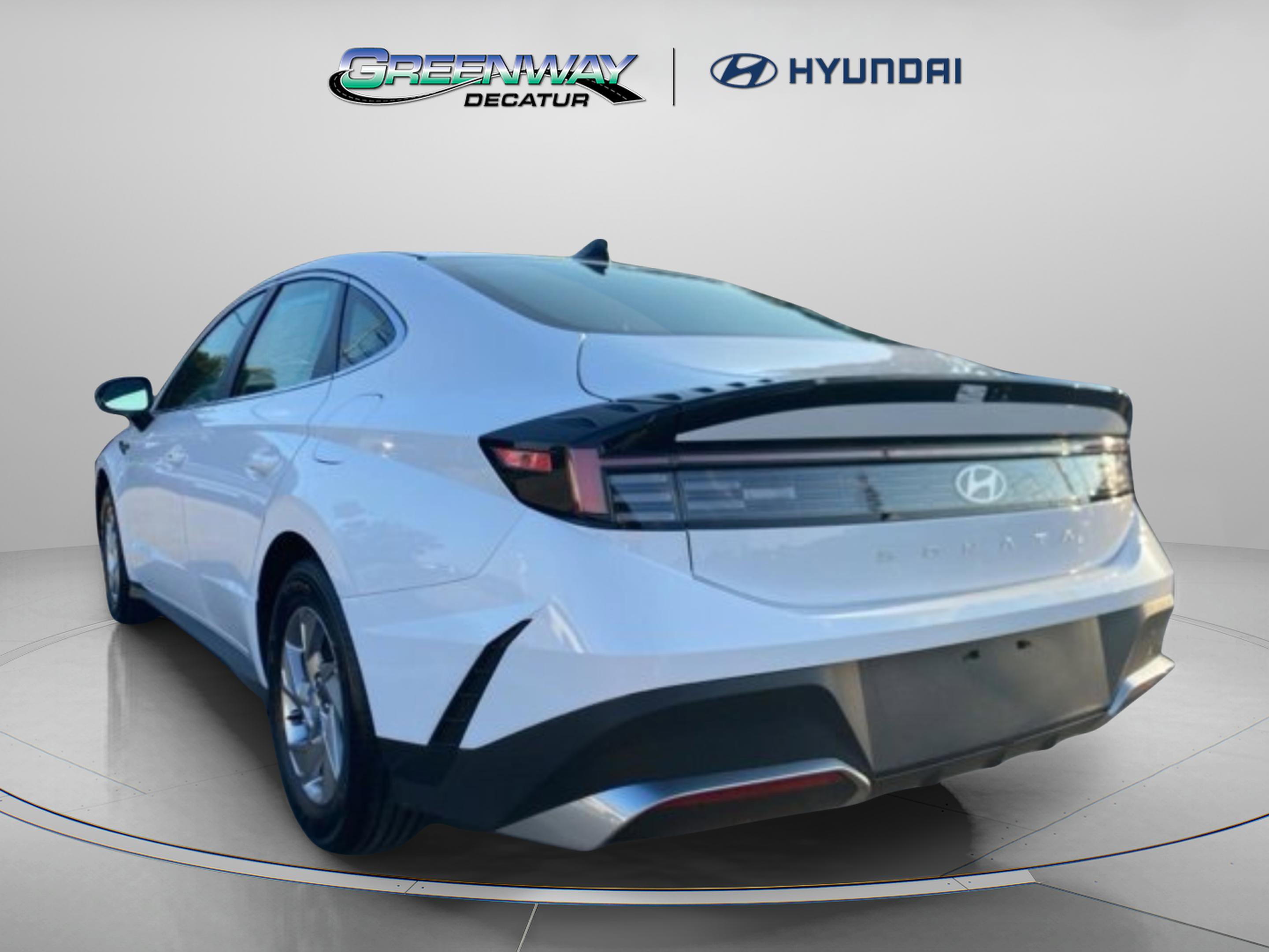 New 2026 Hyundai Sonata SE FWD image 6