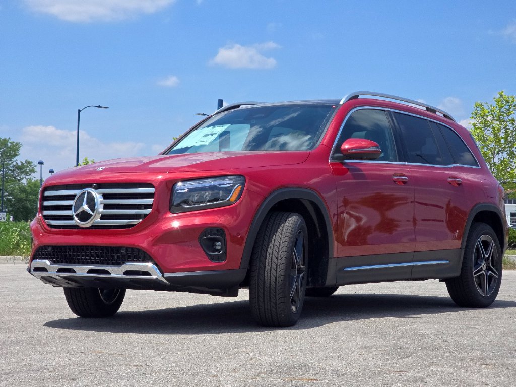 New 2026 Mercedes-Benz GLB 250 4MATIC image 12
