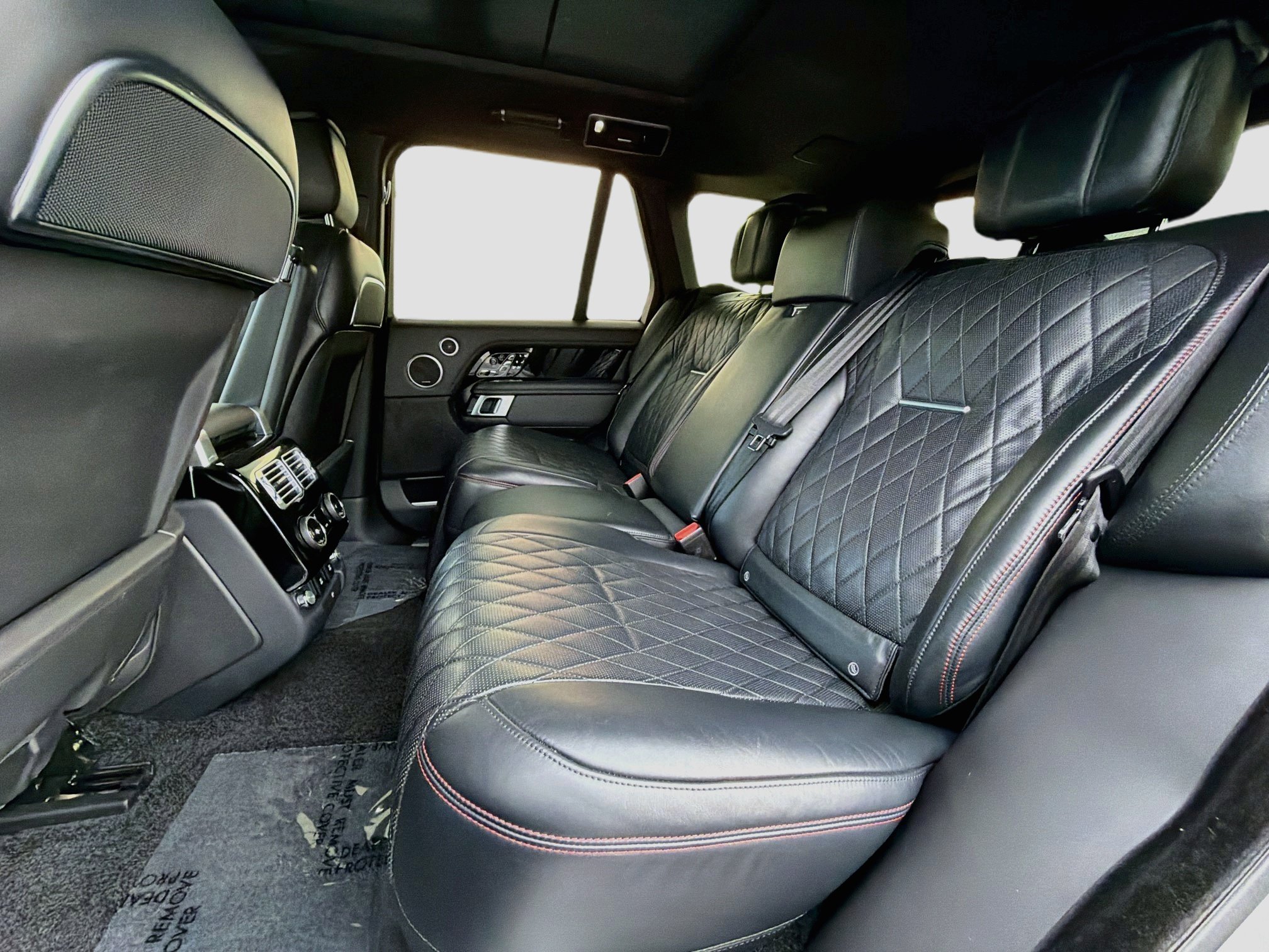 Used 2021 Land Rover Range Rover SV Autobiography Dynamic AWD/4WD image 21
