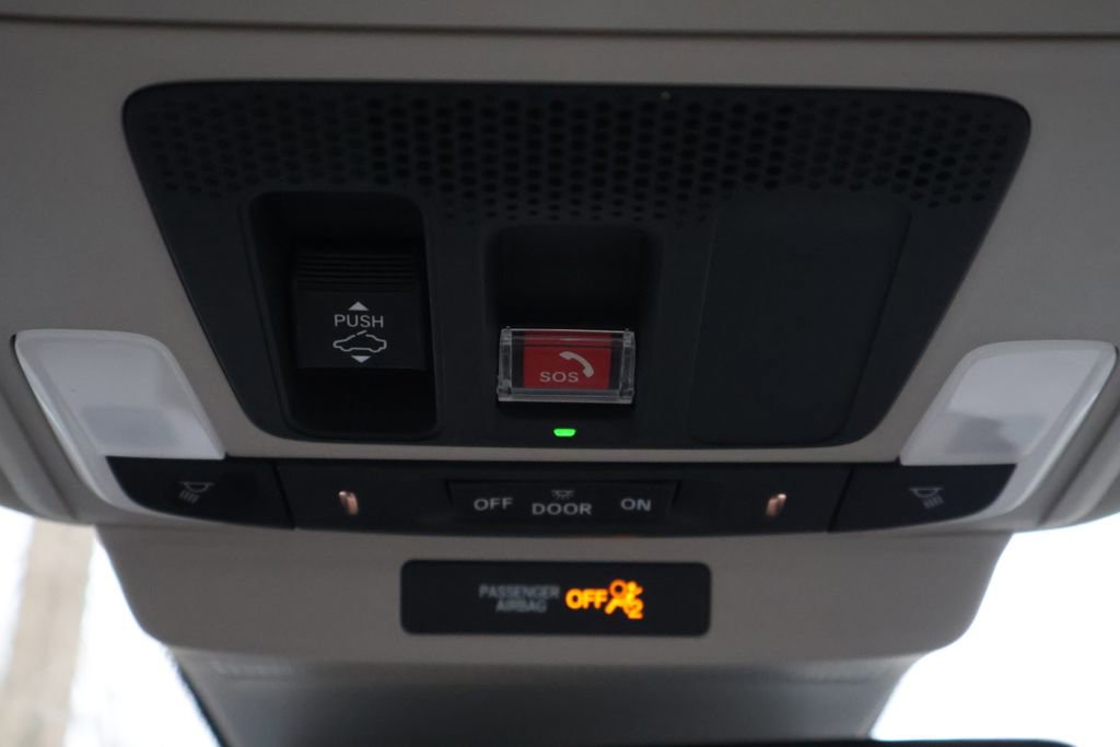 Used 2023 Honda Accord Touring image 38