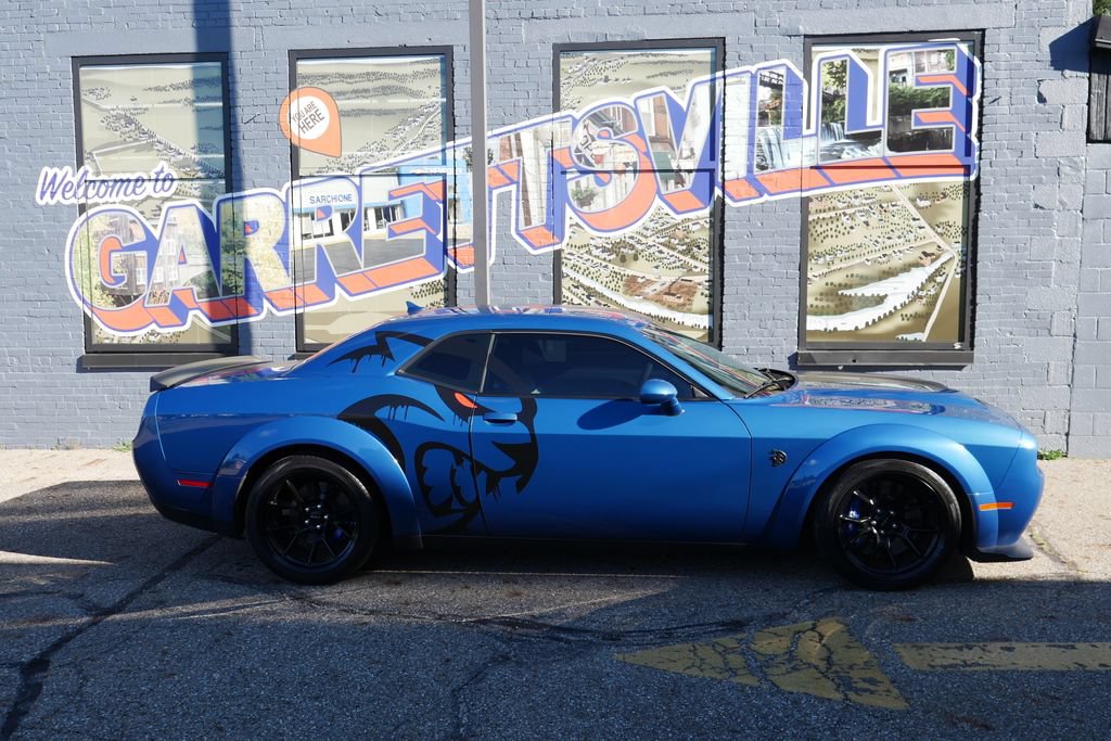 Used 2022 Dodge Challenger SRT Hellcat RWD image 39